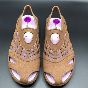 NEW Barefooters Kilkee Rubber Sandal Sz 8.5M / 39